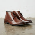 Men's Brown Plain-Toe Leather Chukka Boots — combeg