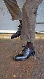 Dapper Style: Premium Leather Plain Toe Oxford Lace Ups for Men