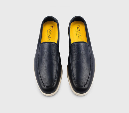 Blue deerskin loafer