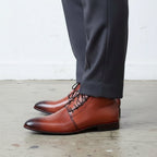 Men's Cognac and Dark Brown Plain-Toe Leather Chukka Boots — Goldam