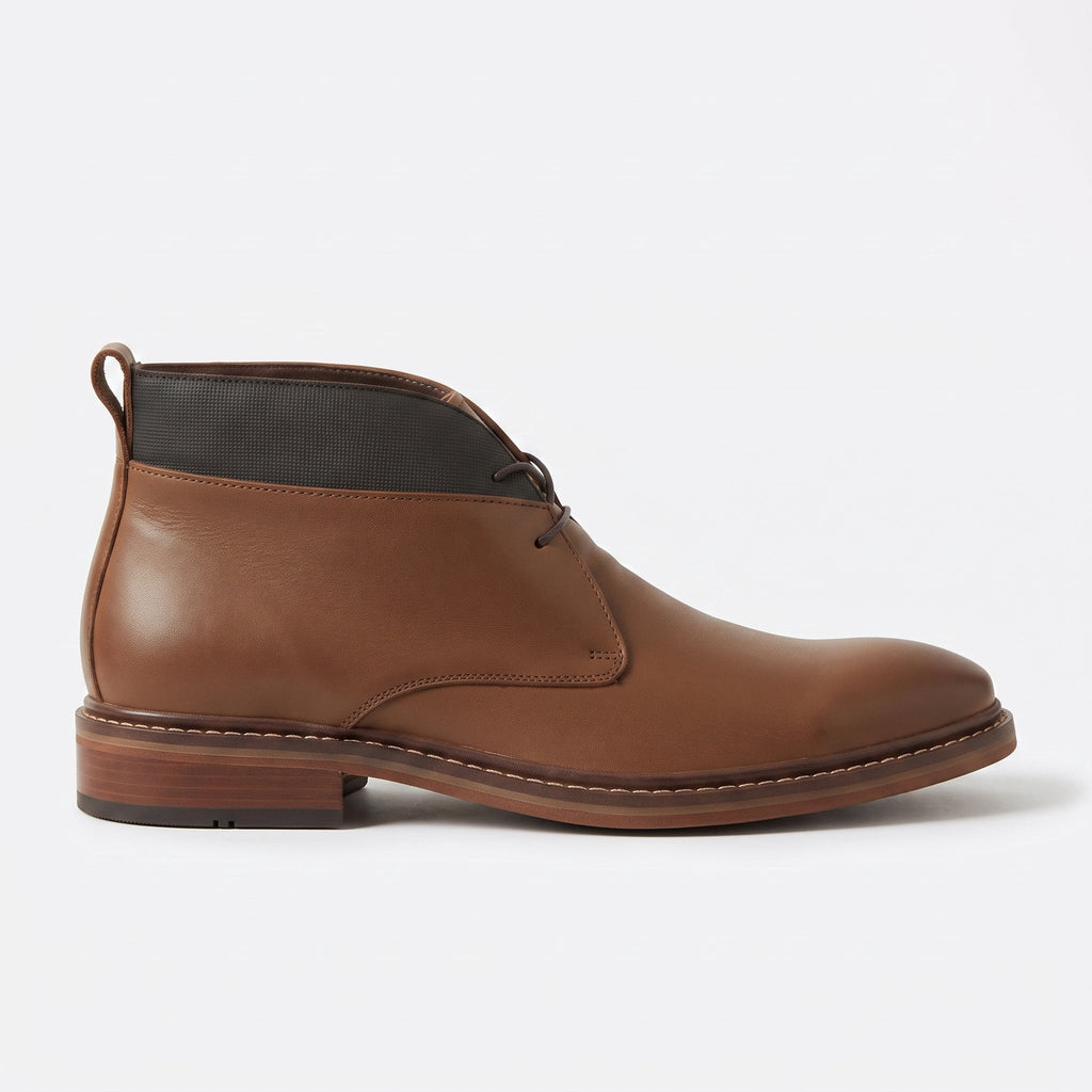 Men's Brown Plain-Toe Leather Chukka Boots — Gurford