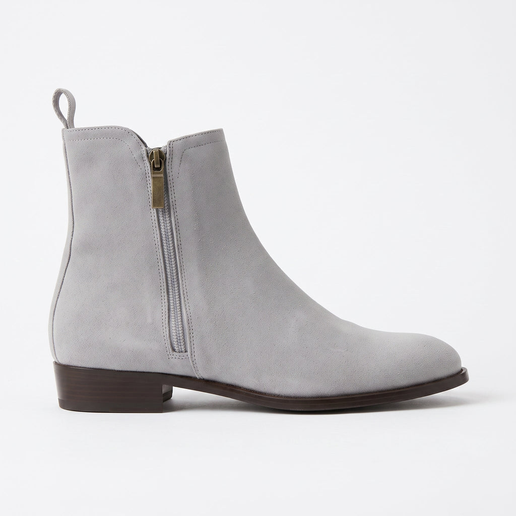 Men's Light Gray Plain-Toe Suede Ankle Boots — Milloway
